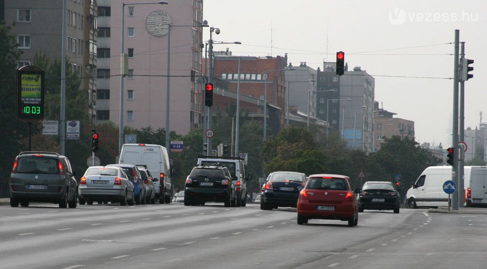 Hétfőtől járható a Budai alsó rakpart 1