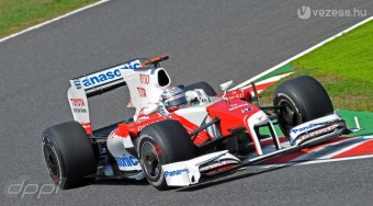 Trullié a harmadik edzés Japánban