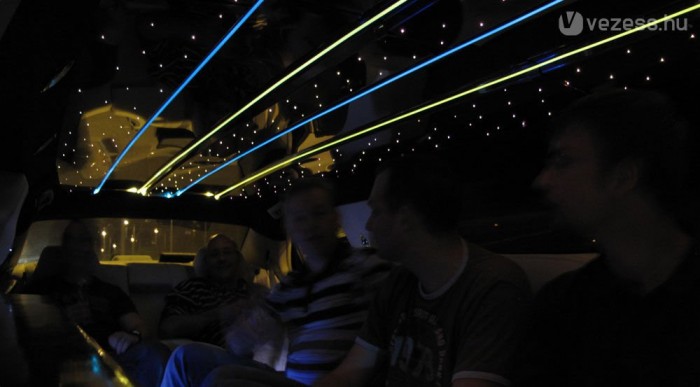 Állítható fényjáték a tetőn