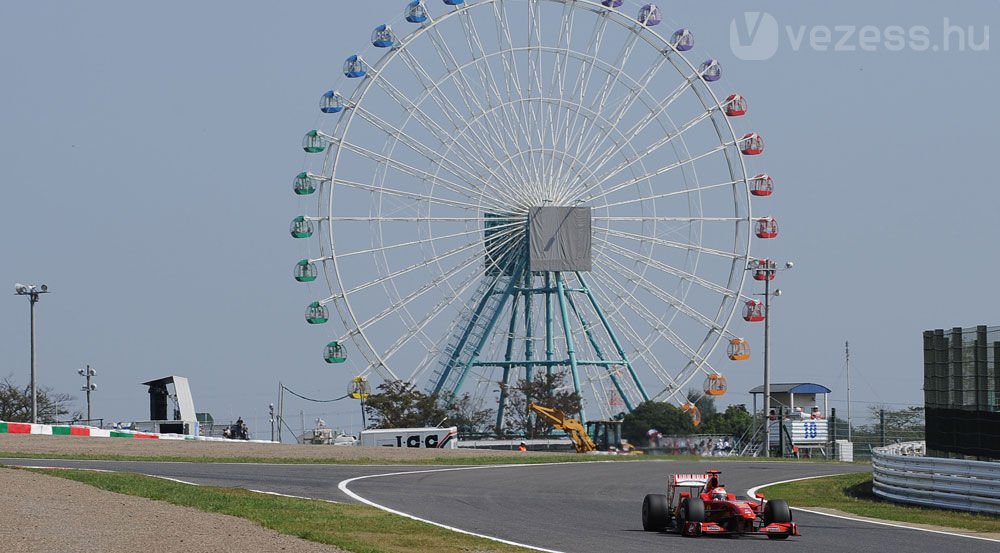 Vettel lazán győzött Japánban 8