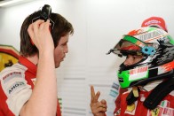 Vettel lazán győzött Japánban 70