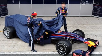 Közös leleplezés készül?