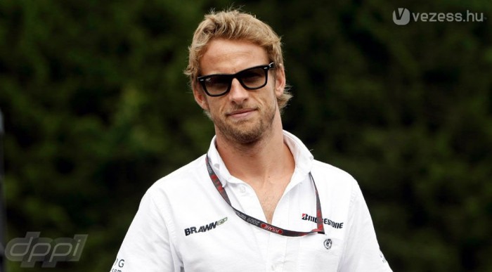 Button otthagyná a Brawnt