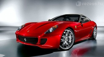 Porcelánra vált a Ferrari