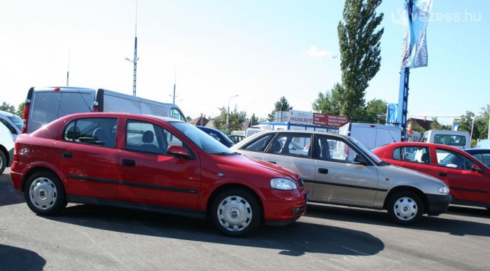 Joggal közkedvelt az F és a G Astra