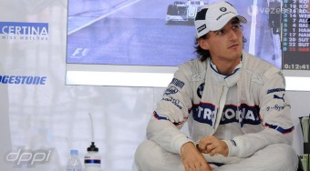 Hivatalos: Kubica a Renault-é