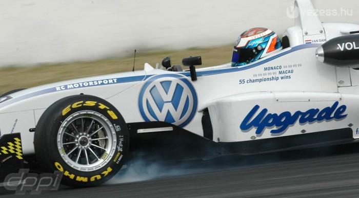 A Volkswagen beszállna az F1-be