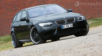 550 lóerős BMW Hármas kombi