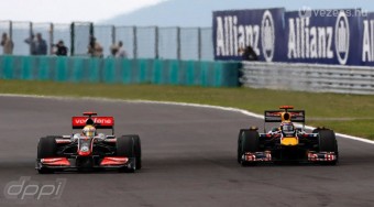 A McLaren gáncsolja a Red Bullt