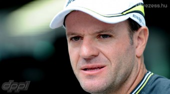 Barrichello Ferrari-belháborút vár