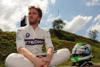 Heidfeld alatt megállt a BMW