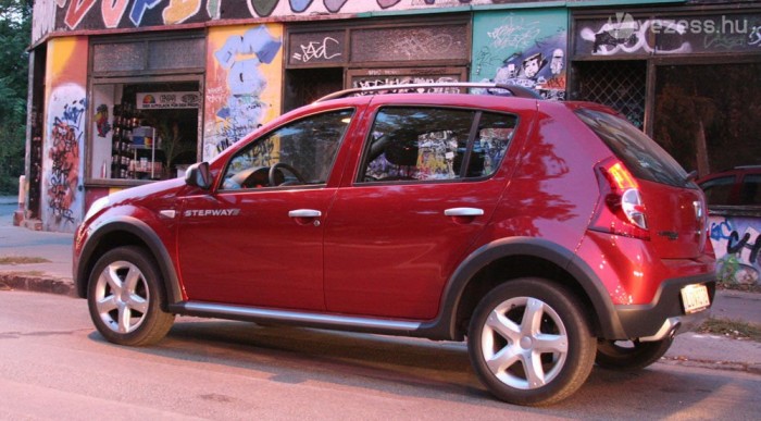 Városi autó maradt a Sandero