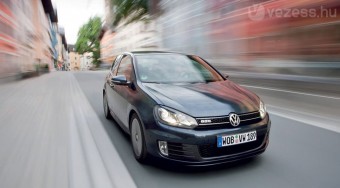 A Golf segíti a Volkswagent