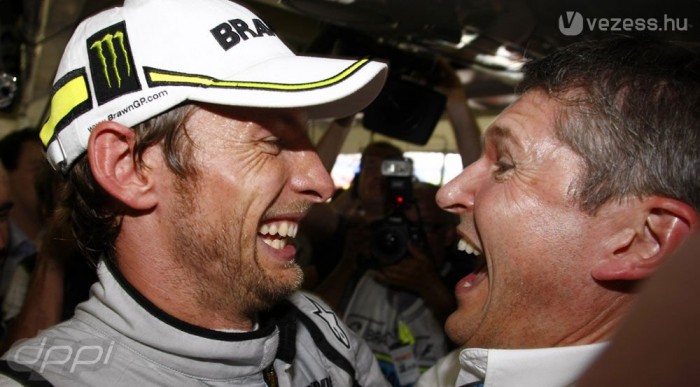 Marad vagy lelép a bajnok? 5 | Vezess Fry szerint sikerül az alku