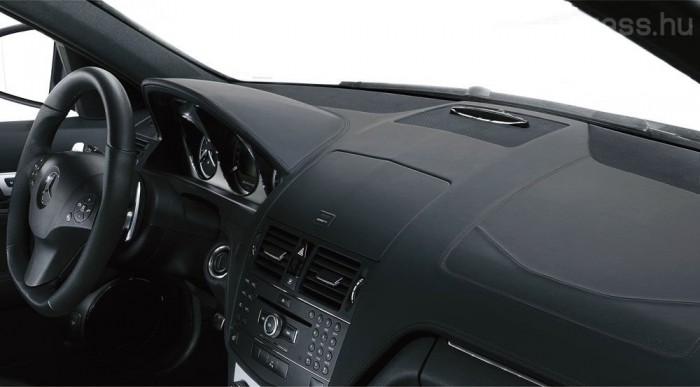 Majd 500 lóerő gyári C Merciben 4 | Vezess Új bőrcsomag is rendelhető