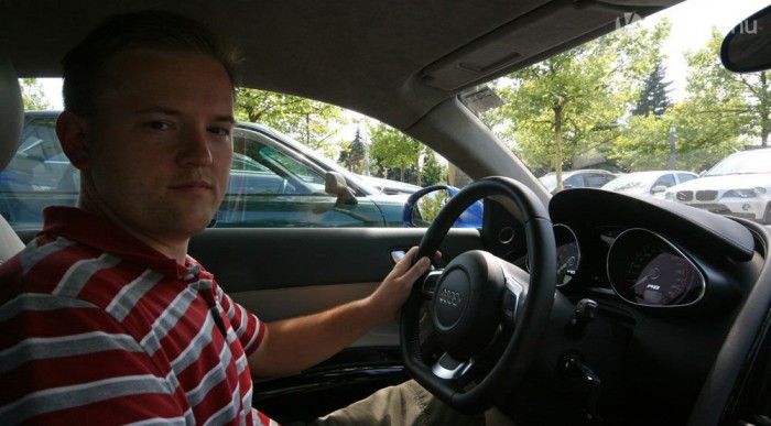 Zsolti többnyire vonaton hallgat rádiót