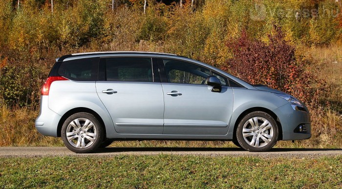 Öt és hétszemélyes is lehet