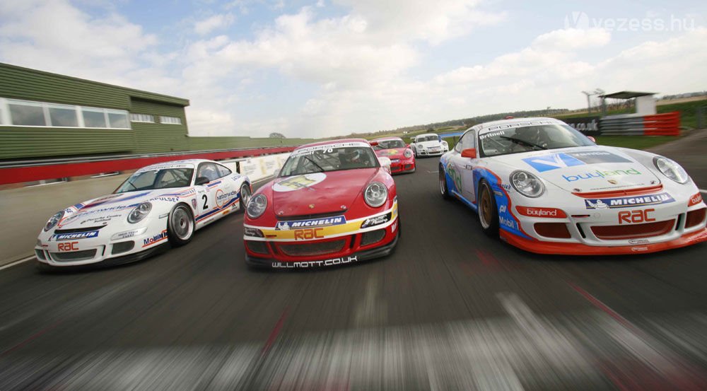 A gyár régen otthagyta a Forma-1-et, mert túl drága egy kis cégnek