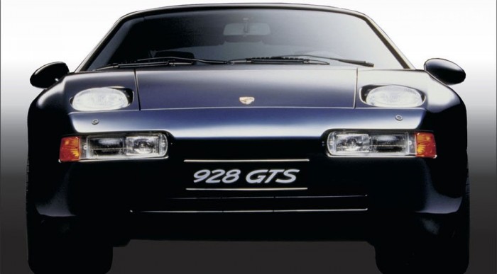 5,7 s alatt eléri a 100-at a 928 GTS