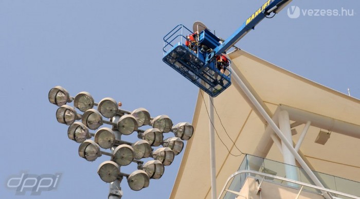 A lámpák is szerephez jutnak a versenyen 