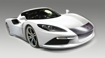 Kétüléses F1-es utcára