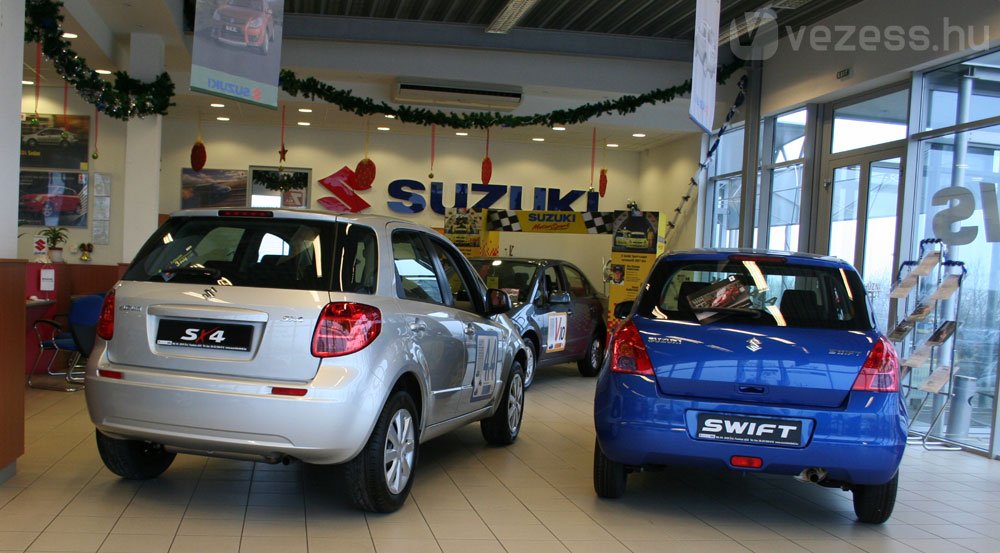 Az SX4 is kisautó, ahogy a Swift