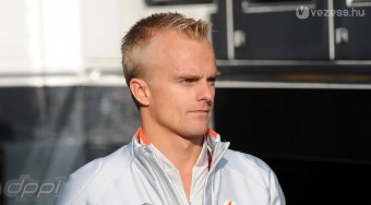Kovalainen Räikkönent követné