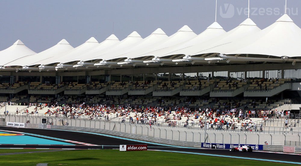 Heidfeld F1-es autót kap ajándékba 12