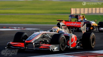 Nem válik a McLaren és a Mercedes