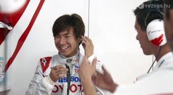 Kobayashi menti meg a Toyotát?