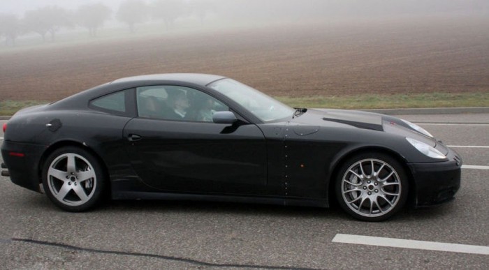 Gyorsabb, takarékosabb az új Ferrari 5