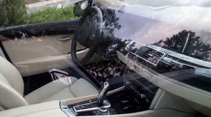 Az X6 és az X5 jegyei köszönnek vissza