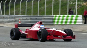 Toyota F1: 13 dobogó és más semmi