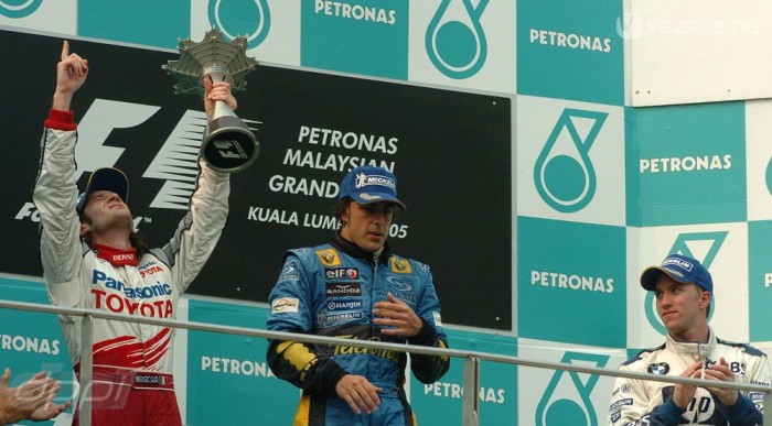 Az első dobogó - Trulli nemcsak Malajziában, Bahreinben is második lett