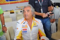 Briatore hatalmasat bukott