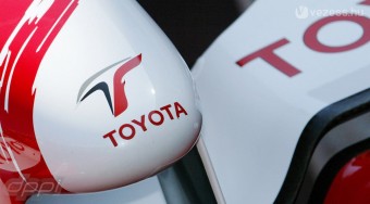 Nem adja el F1-es csapatát a Toyota