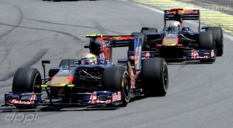 Buemi leszerződött