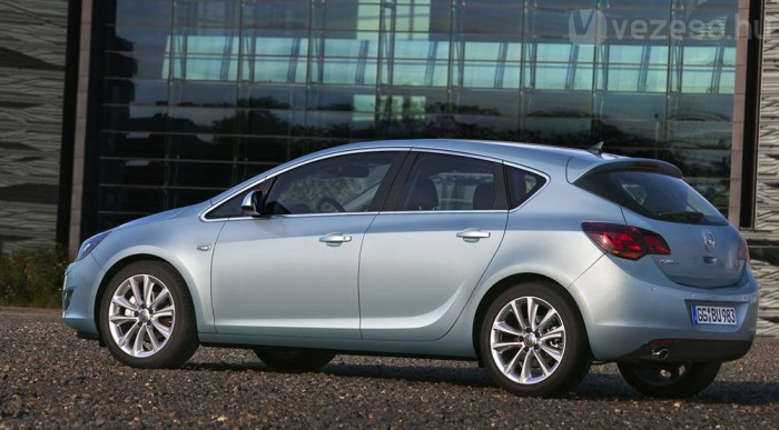 Megvan az új Astra ára 3 | Vezess Megvan az új Astra ára 3