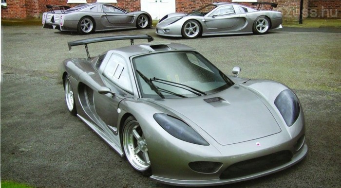 A leggyorsabb utcai autó? 6