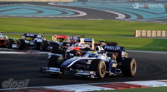 A pályák miatt nem lehet előzni?