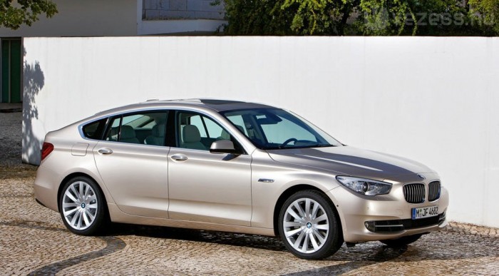 Itthon a legerősebb BMW-k 7 | Vezess 430 literes csomagtartó