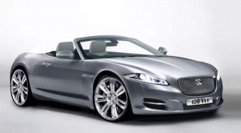 Kis sportkocsin dolgozik a Jaguar