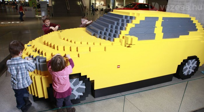 Gyerekmunka a BMW-nél 5 Gyerekmunka a BMW-nél 5