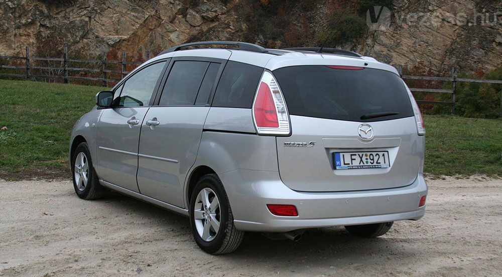 A Premacyt váltotta le a Mazda5 2004-től