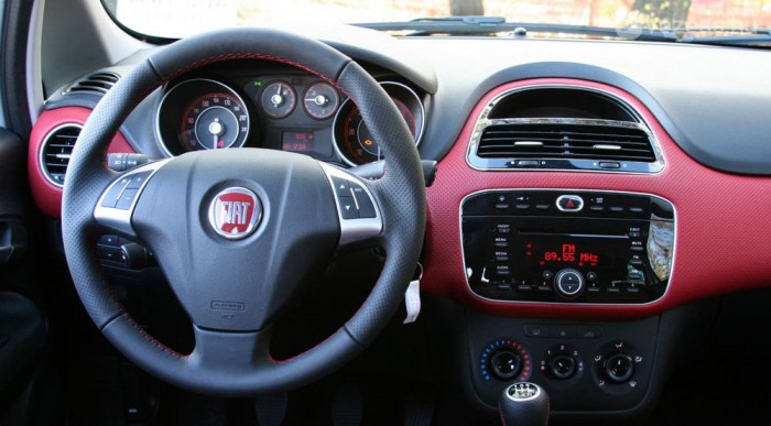 Egy olasz autó a Toyota előtt? 9 | Vezess Sokat javult az anyagminőség