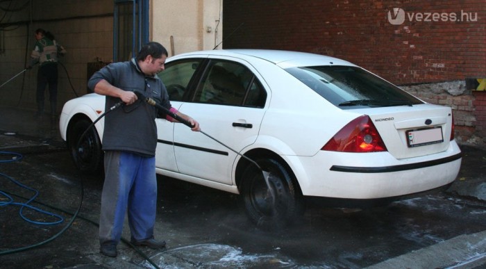 Használt autók: melyik a megbízhatóbb? 8 | Vezess Ritka a nem céges Mondeo, amilyen ez