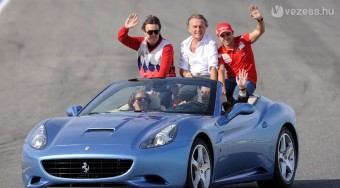 Alonso a kavicságyban a Ferrarinál - videó