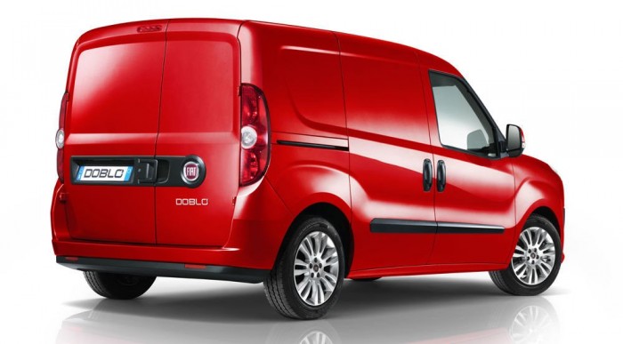 Kétféle tengelytávolsággal 