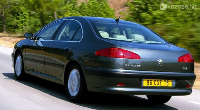 Európában a Peugeot 607 volt az úttörő