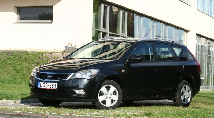 Árban veri konkurenseit